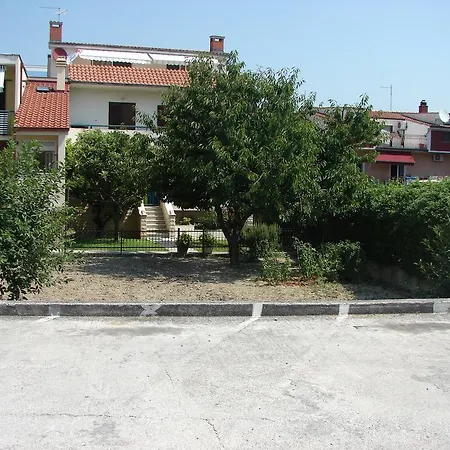 Svagi Rooftop ספליט