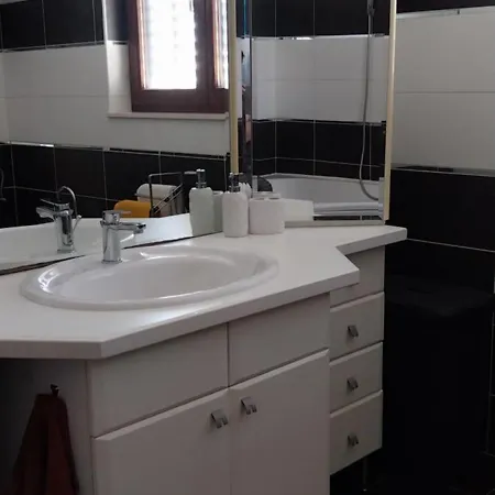 Apartment Svagi *