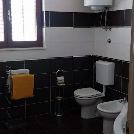 Svagi Apartment
